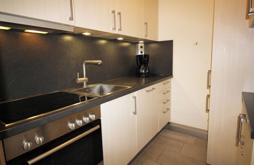 Sils-Maria Apartment | Residenza Lagrev - 2 room flat no. 012 - type 21A - raised ground floor - south