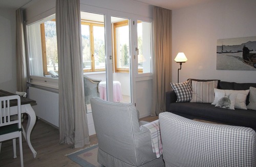 Sils-Maria Apartment | Residenza Lagrev - 2 1/2 room flat no. 126 - type 25A - 1st floor - south