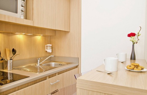 Carrieres-sur-Seine Apartment | Residhome Carrières La Défense