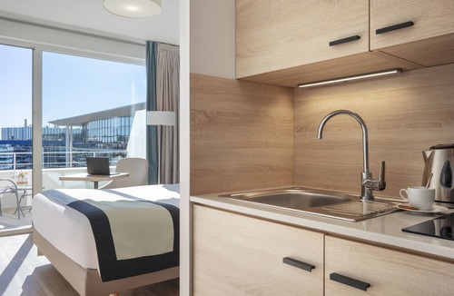 L'Arenas Hotel | Residhome Nice Aéroport