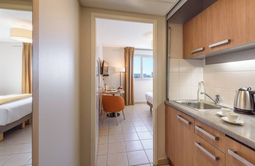 Fontaine-Bayonne-Cartoucherie Apartment | Residhome Toulouse Occitania