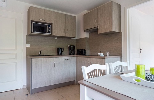 Remoulins Apartment | Residhotel – Résidence Pont du Gard