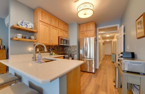 Huddleston House | Resort Amenities & Beach Access: Huddleston Condo
