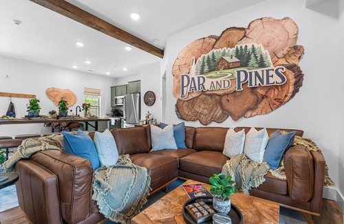 Hollister Cabin | Resort cabin with Hot Tub, Indoor Pool, Near Golf
