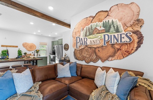 Hollister Cabin | Resort cabin with Hot Tub, Indoor Pool, Near Golf