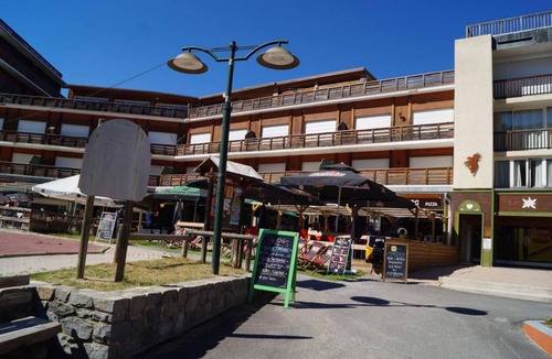 Pra Loup Apartment | Resort center, 2nd floor, balcony, 90m², Pra Loup