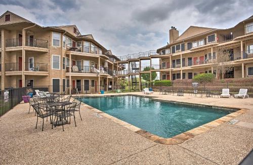 Pottsboro House | Resort Condo in Pottsboro w/Lake Texoma Access!