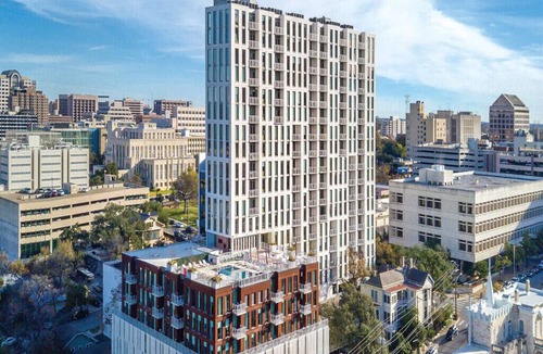 Waller Creek District Condo | Resort Condo near SXSW