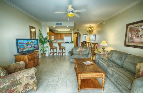 Florida Central Atlantic Coast Resort | Resort Condo With 1 Bedroom 2 Bathroom With Full Kitchen Sleep 6 Full Waterfront