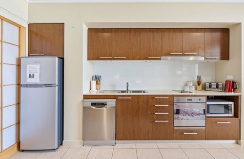 Urangan Apartment | Resort Escape - Views, Pool, Steps to Beach