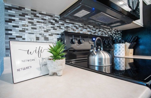 Branson Condo | Resort golf condo w/arcade & jacuzzi tub