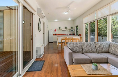 Cowes House | Resort Haven - sleeps 6