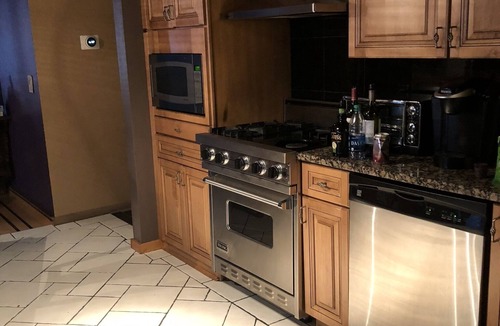 Parma House | RESORT HOME, HEATED POOL OPEN APRIL COVERED HOT TUB DIGITAL GAME TABLE FIRE PIT