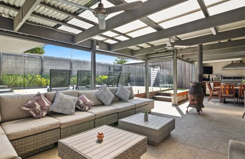 Torquay House | Resort Living on Tempest