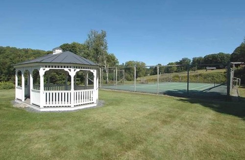 Norwich House | Resort on a Farm