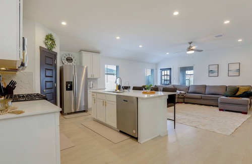 Barker House | Resort Perks & Private Hot Tub: Brookshire Retreat