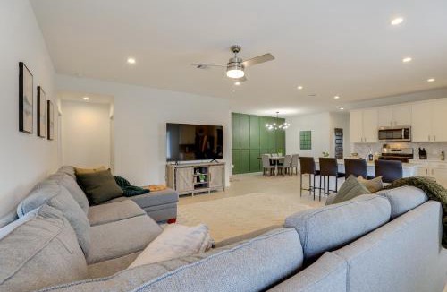 Barker House | Resort Perks & Private Hot Tub: Brookshire Retreat