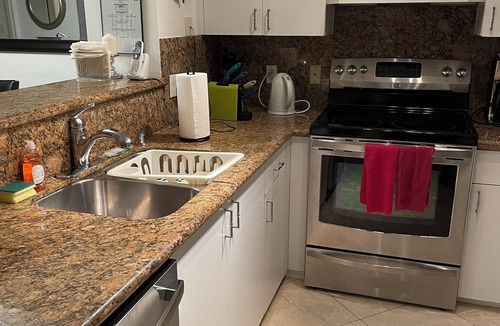 Aventura Apartment | Resort style 2 bedroom 2 bathroom