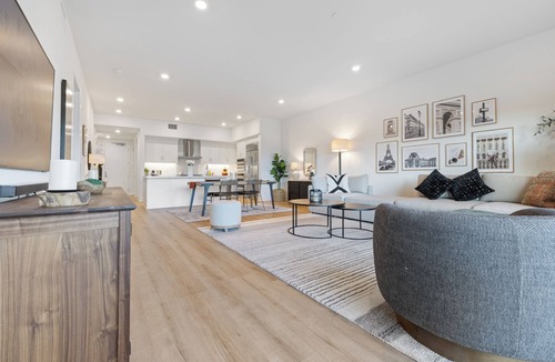 Airport Area Condo | Resort-Style 2BR Gem in Irvine: Corporate Luxury Awaits