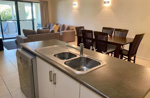 West End Apartment | Resort Style Apartment-3beds, 2bath, 3 Pools