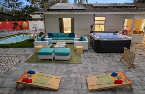 Seminole House | Resort Style Backyard Pool Sport Court Putt Putt
