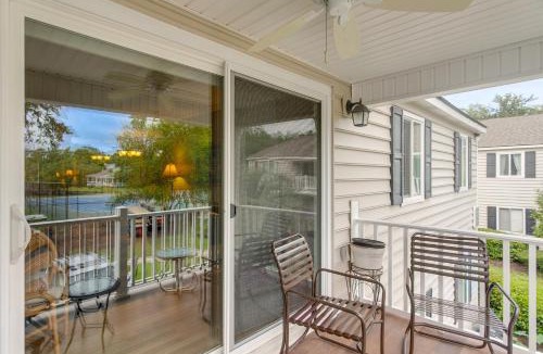 Demere Park House | Resort-Style Condo in St Simons ~ 1 Mi to Pier!