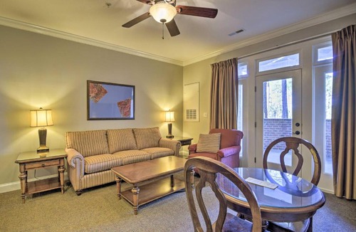 Spring Lake House | Resort-Style Condo on Golf Course w/Pool Access