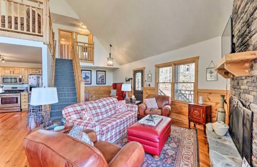 Ellijay House | Resort-Style Home with Hot Tub in Ellijay
