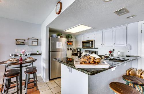 Seven Coves House | Resort-Style Lake Conroe Retreat w/Balcony & View