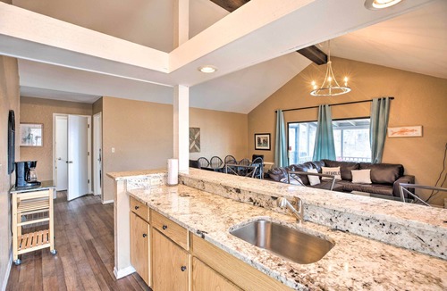 Osage Beach House | Resort-Style Lake Ozark Gem: Brand New Hot Tub!