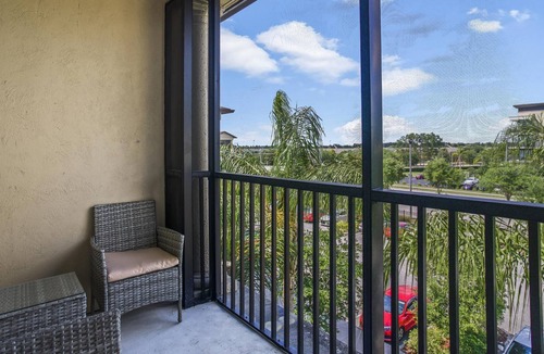 Deerwood Apartment | Resort Style Modern Day