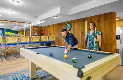 Largo House | Resort-Style Oasis Pool Mini Golf Playground