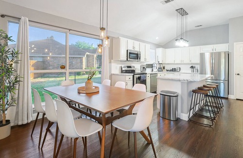 Mesquite House | Resort Style Pool home w/ Cinema, Gaming & Hot Tub