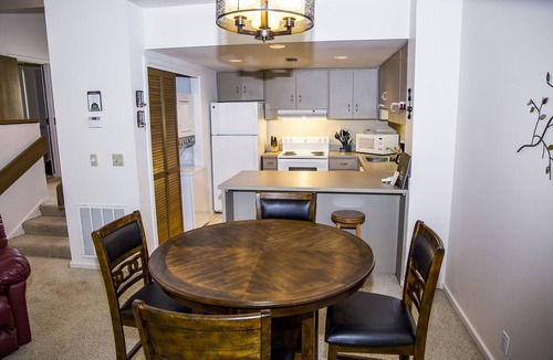 Fairfield Glade Villa | 🌄Resort Vacations at Fairfield Glade TN Spacious two bedroom Golf Villa