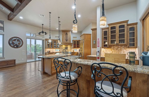 Marble Falls Resort | Resort with 50 foot Infinity Edge Pool, Hot Tub, Sports Courts, and More!