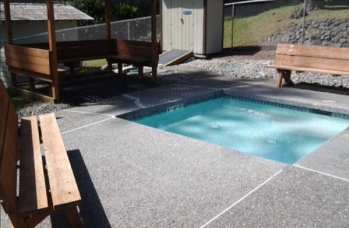 Adelma Beach House | Respite in Charming Port Townsend - Unit 17C