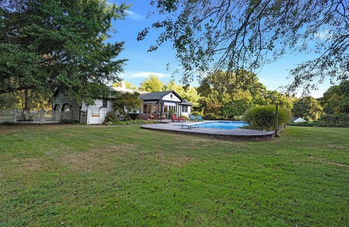 Mattituck House | Respite Ranch | Pool, Hot Tub & North Fork