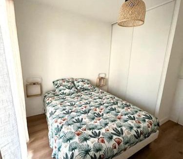 Bayonne Apartment | Resplendissant YourHostHelper