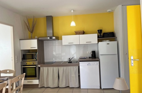 Olonne-sur-Mer House | Ressourcez Vous Dans ce Havre de Paix