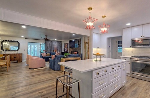 Tiger House | Rest Ashored - Lake Burton 4BR retreat with hot tub, boat slip, fire pit.