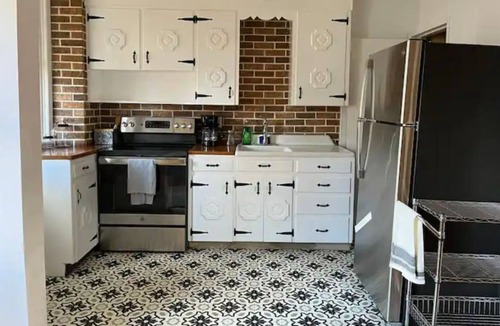 Reading House | Rest @ Belvedere!