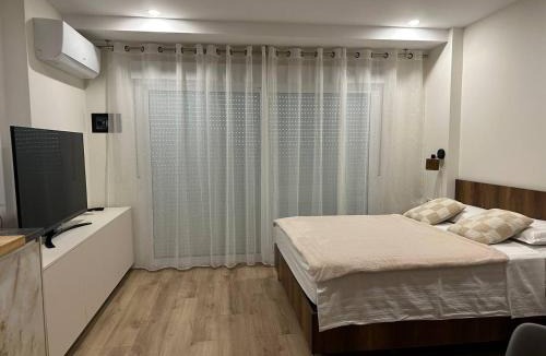 Ensanche Diputacion Apartment | Rest in Alicante Apartment