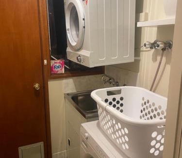 Lake Albert House | Rest, Relax and Recoup