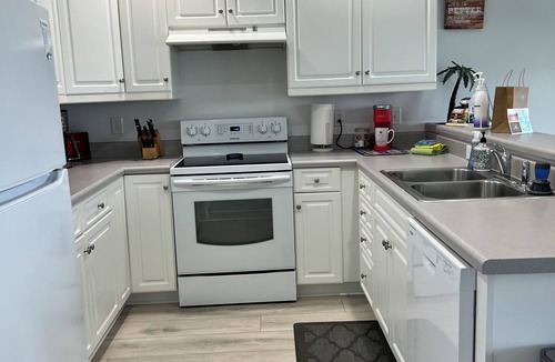 Southport Condo | Rest, Relax & Enjoy Your Stunning Water Views in the Heart of Southport, NC!