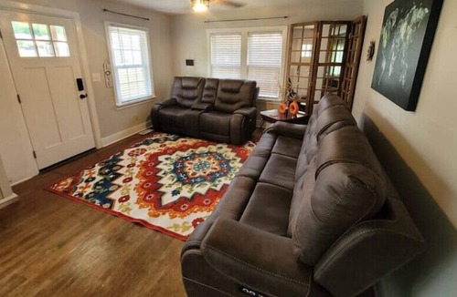 Shelbyville House | Rest well at Eden