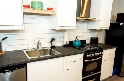 Edmundston Apartment | Rest your weary head