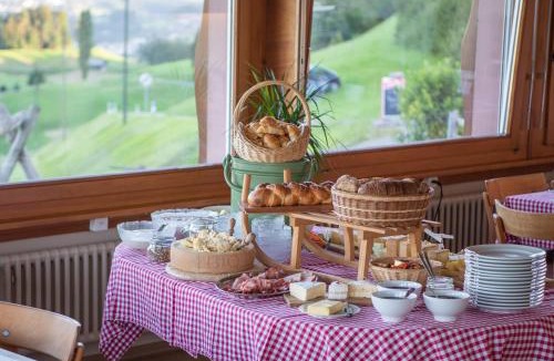Buetschwil-Ganterschwil Hotel | Restaurant und Kaeserei Berghof