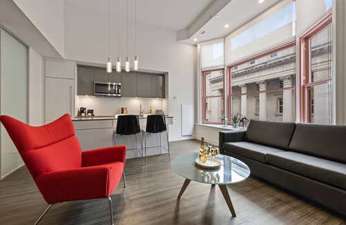 Byward Market - Parliament Hill Hotel | reStays Ottawa