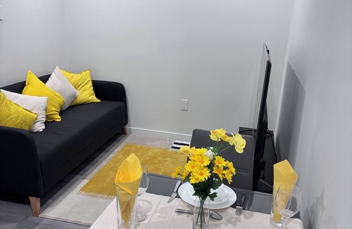 Fort Gary Apartment | Restful Home. Entire basement suite with private side entrance.