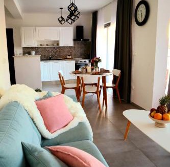 Dvornica Villa | Restful Kanica House